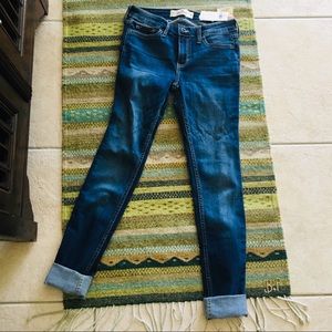 NWT Hollister Jeans